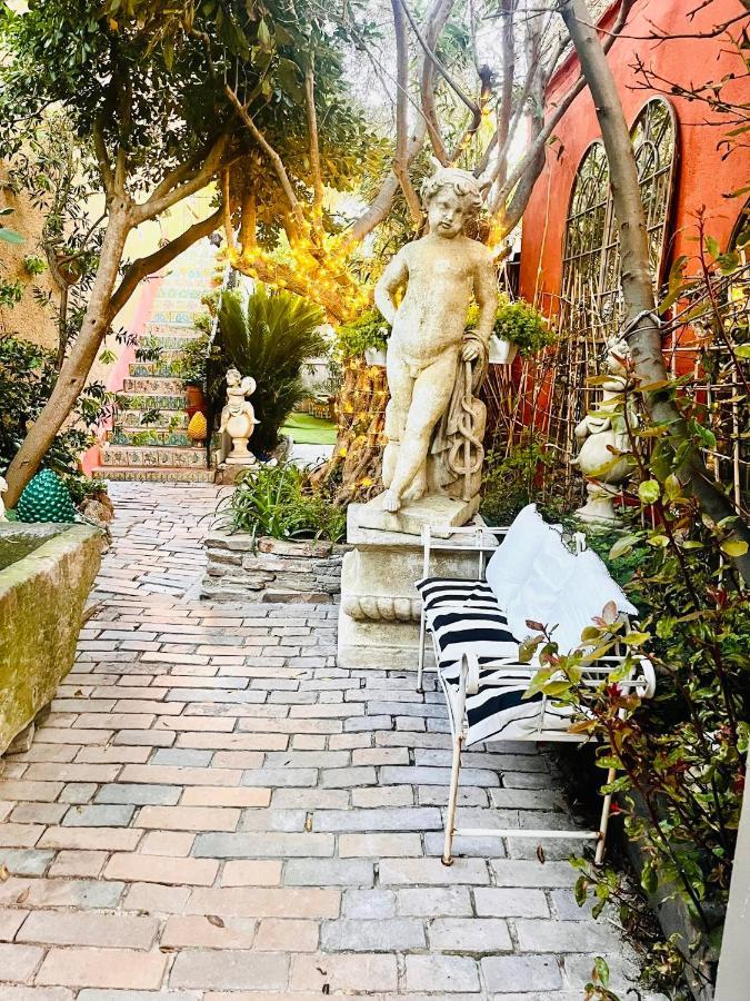 La Romana Luxe Et Serenite Au Coeur De Saint-Tropez Suites Spacieuses Avec Jardin Enchanteur Esterno foto