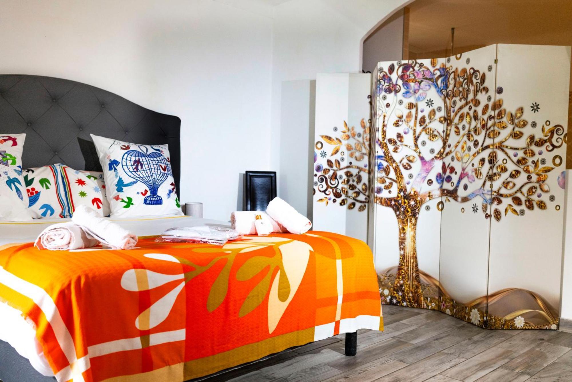 La Romana Luxe Et Serenite Au Coeur De Saint-Tropez Suites Spacieuses Avec Jardin Enchanteur Esterno foto